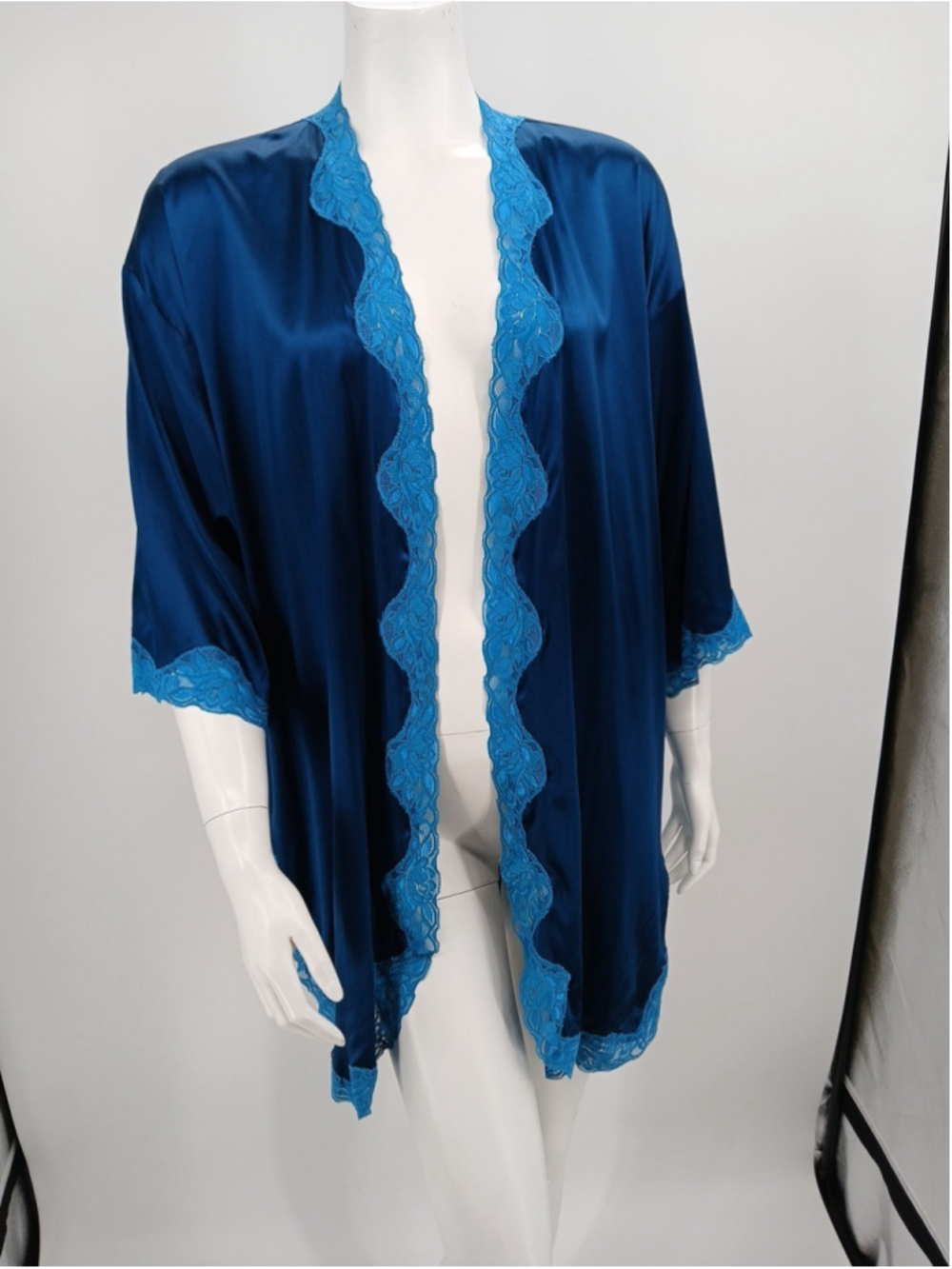 Mary Green San Francisco Silk Blend Robe One Size With Tag NOS Teal Blue